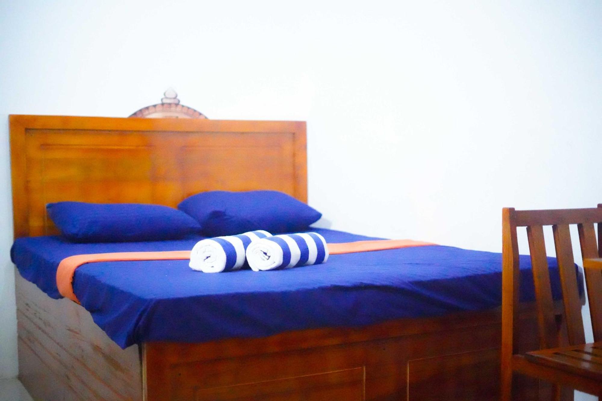 Ceylon Happy Laugh - Ella Hostel Buitenkant foto