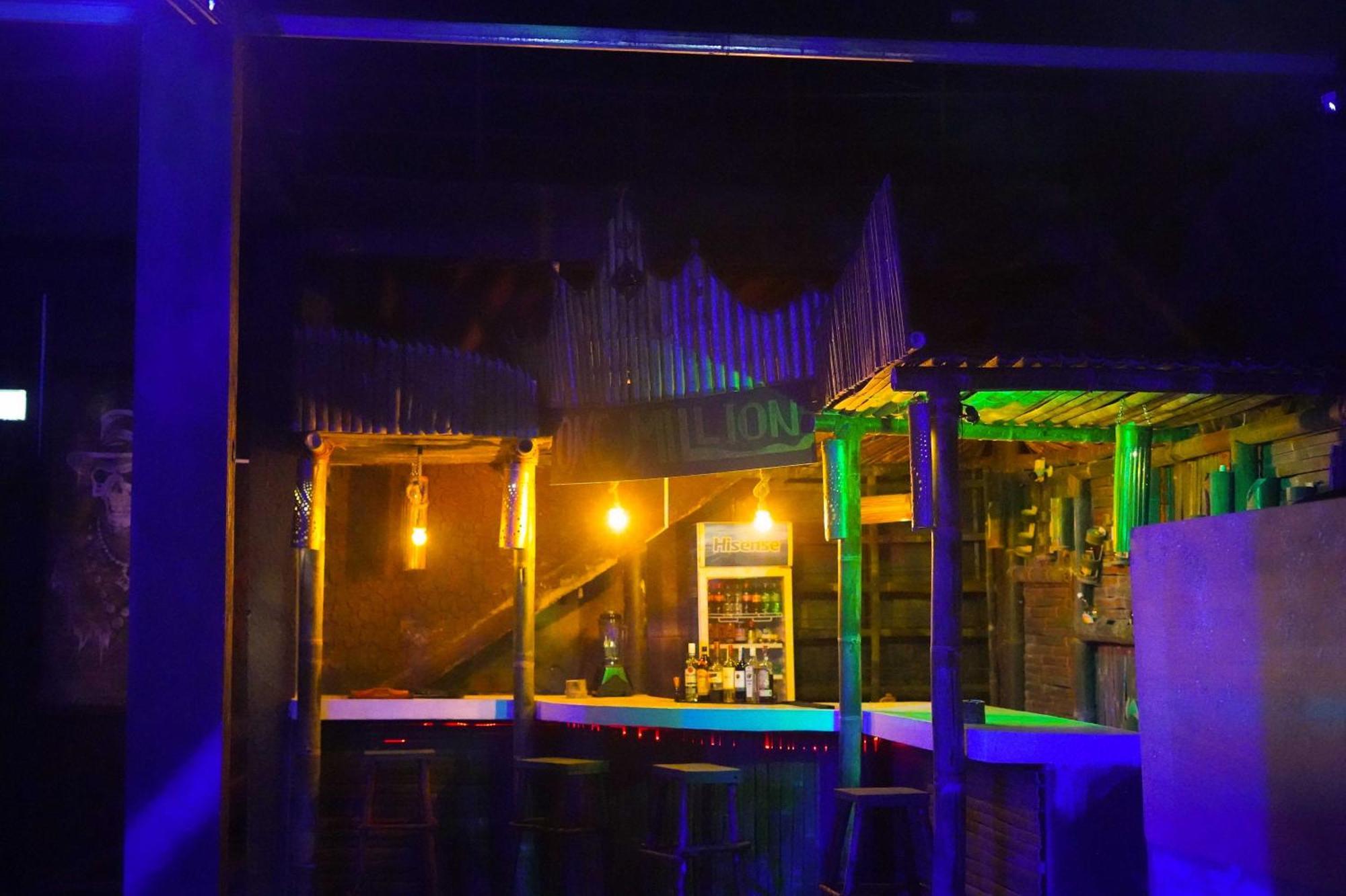 Ceylon Happy Laugh - Ella Hostel Buitenkant foto