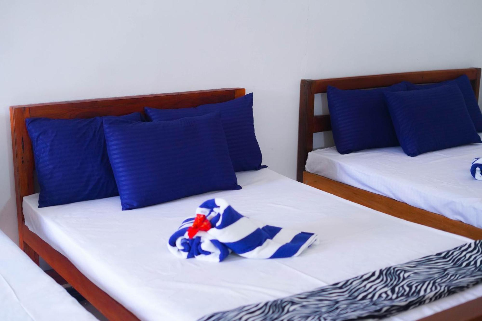 Ceylon Happy Laugh - Ella Hostel Buitenkant foto